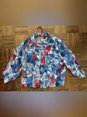 Ruby Rd. Floral Button-Up Shirt in Blue, Red & White